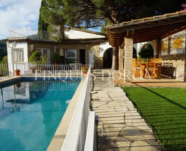 Exclusiva torre en Cabrils en Cabrils (Ref. 02241)